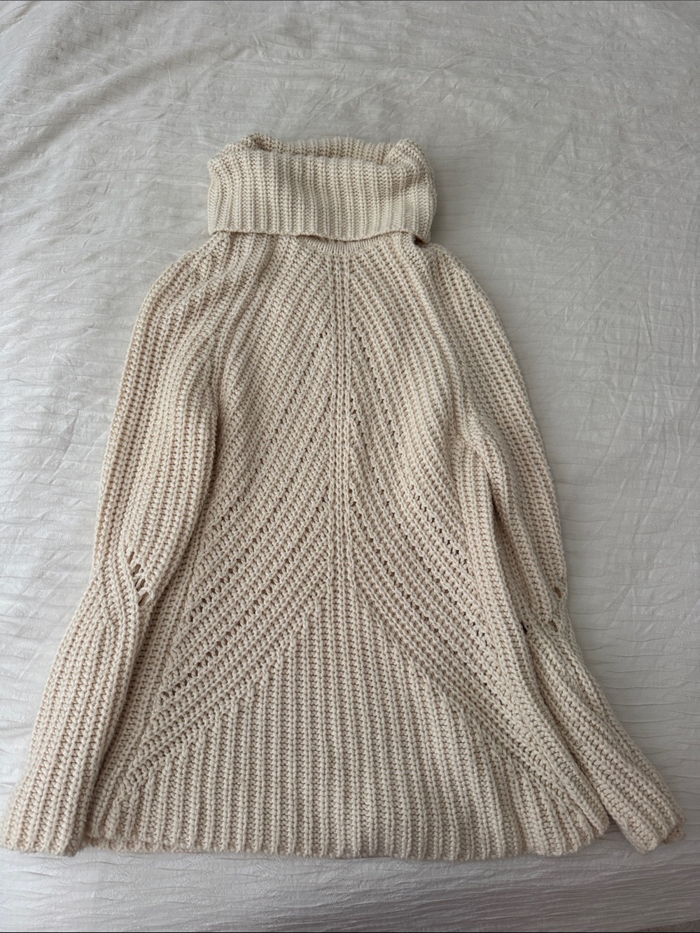 Women's Cream Knit Turtleneck Longline Sweater
